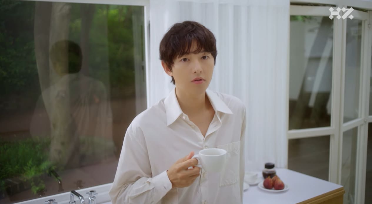 송중기 유튜브 영상 갈무리