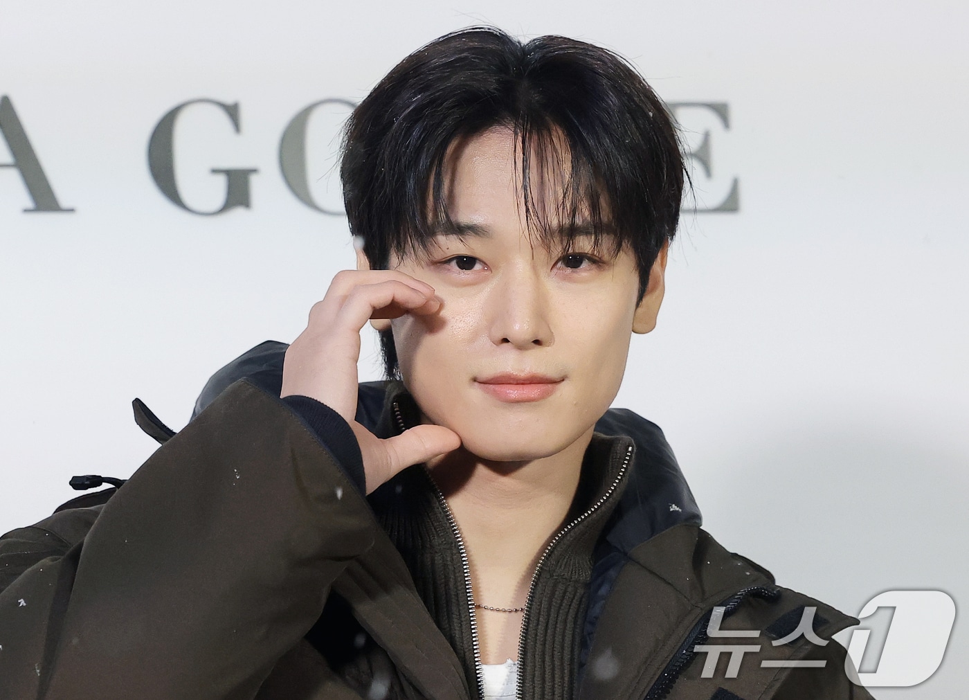 더보이즈 주연 "팬들이 내 희망" 애정으로 꽉 채운 첫 팬미팅 - 뉴스 썸네일 이미지