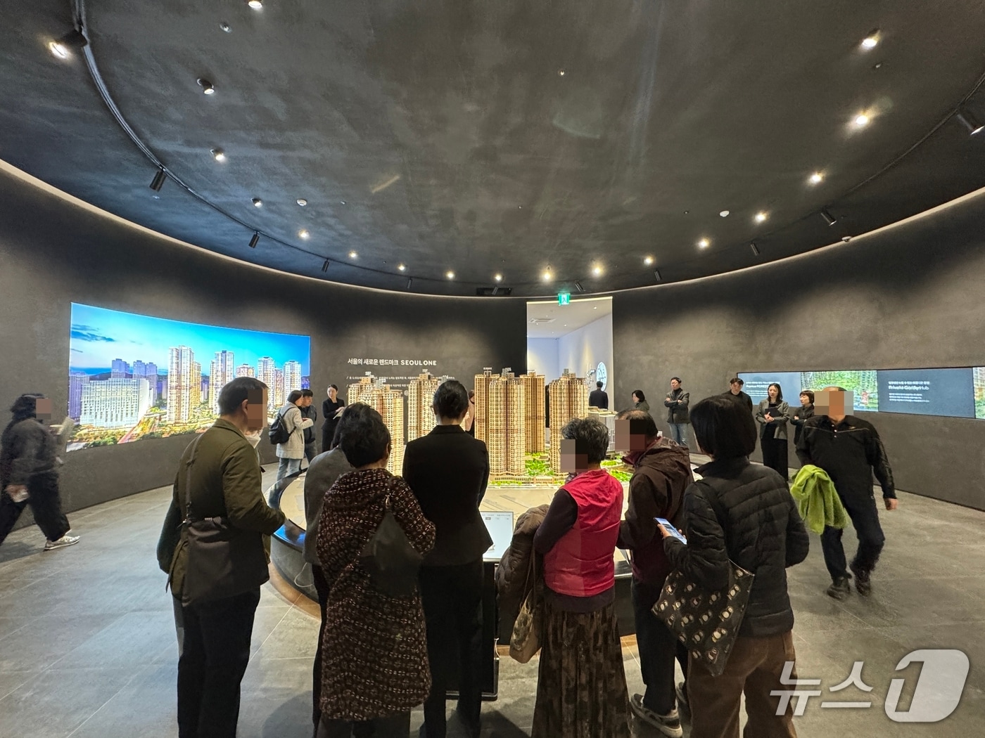 '서울원 아이파크' 전매 해제…웃돈 붙었지만 거래는 '신중모드' - NEWS1