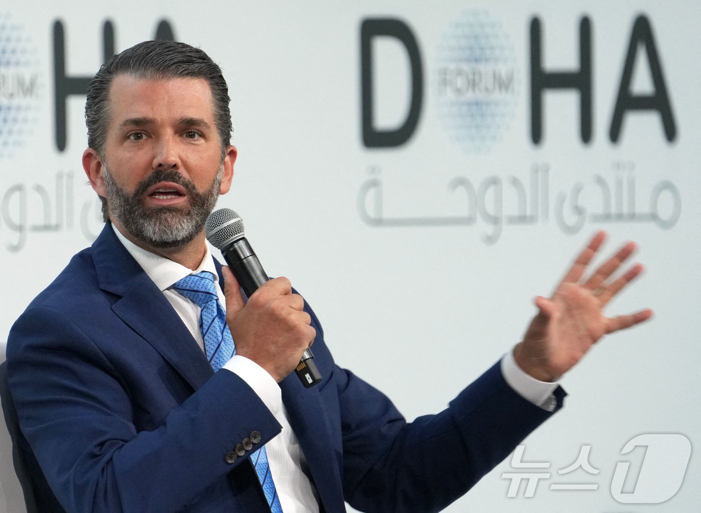 7일&#40;현지시간&#41; 카타르 도하 포럼에 참석한 도널드 트럼프 주니어. 2025.12.07. ⓒ AFP=뉴스1