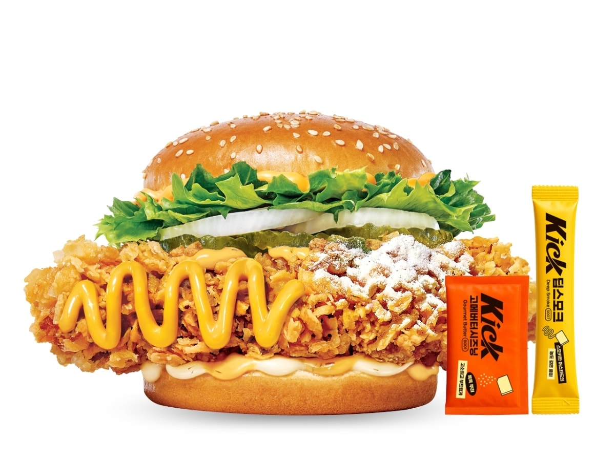 맘스터치, 신개념 커스터마이징 버거 '슈퍼싸이더블킥' 출시 - 뉴스 썸네일 이미지