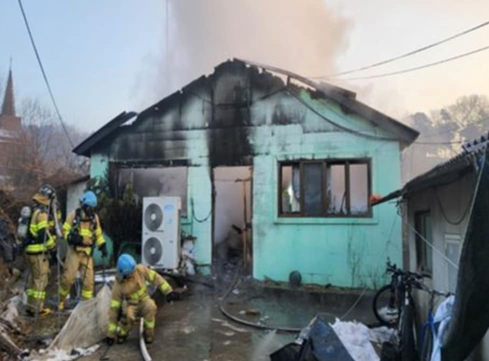 화재 현장. (경기도소방재난본부 제공) 2025.2.11/뉴스1