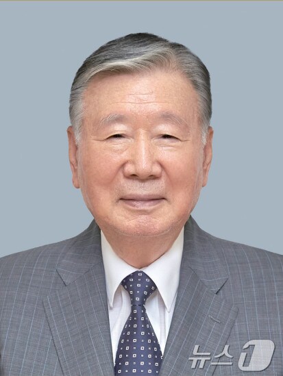 이중근 부영그룹 회장 ( KAIST 제공, 재판매 및 DB금지) / 뉴스 1