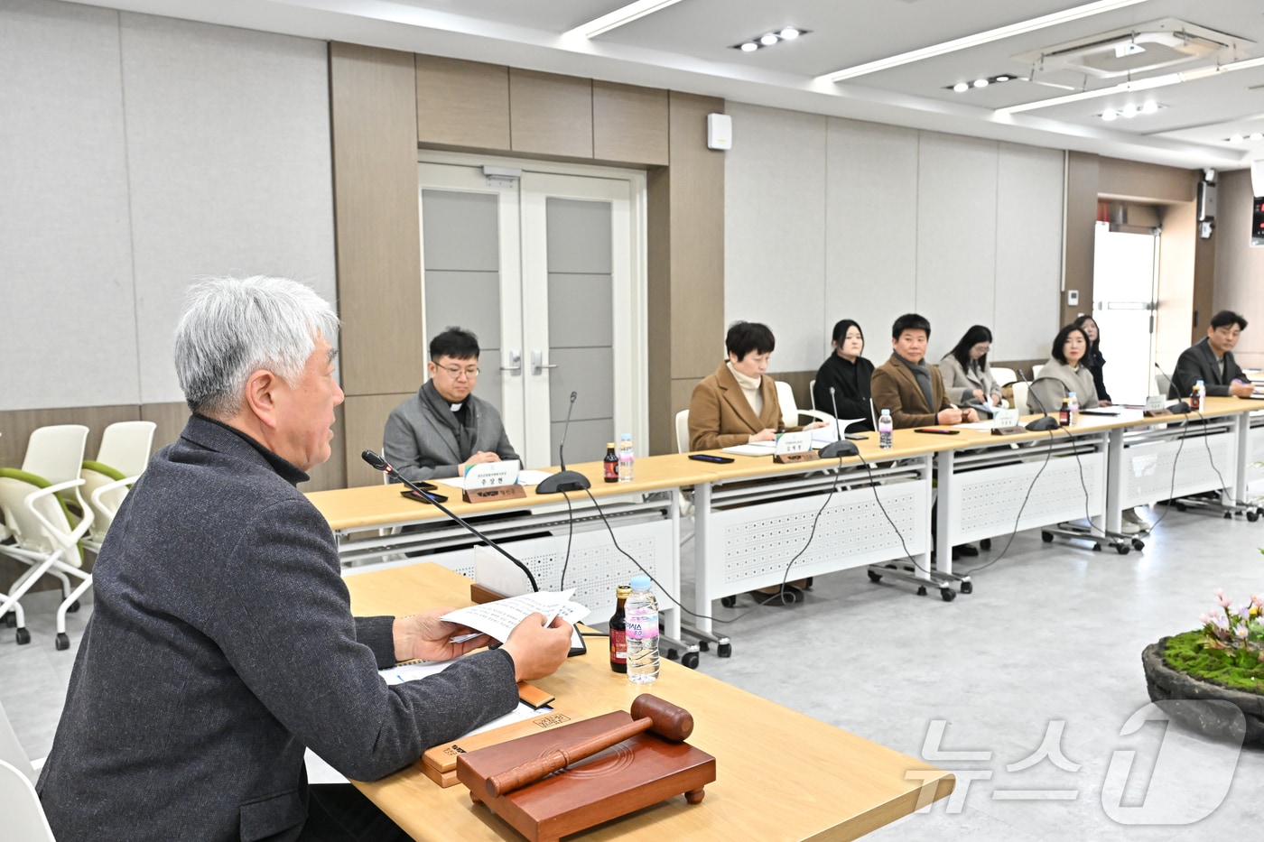 강원 정선군의 '2025년 지방생활보장위원회' 회의가 지난 13일 군청 소회의실에서 열렸다. (정선군 제공. 재판매 및 DB금지) 2025.2.14/뉴스1