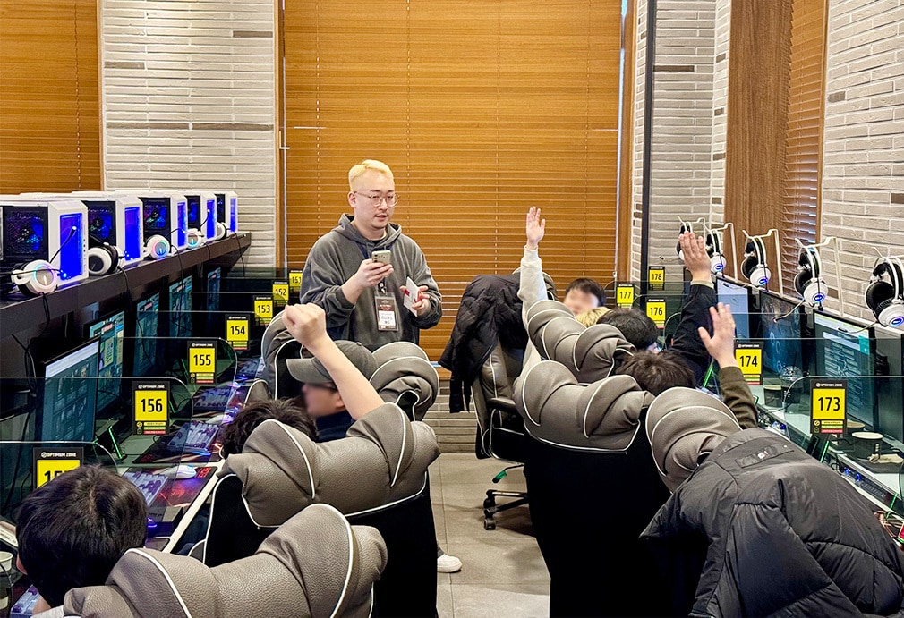 '패스 오브 엑자일 2' 파트너 스트리머 랜파티 퀴즈쇼 (카카오게임즈 제공)