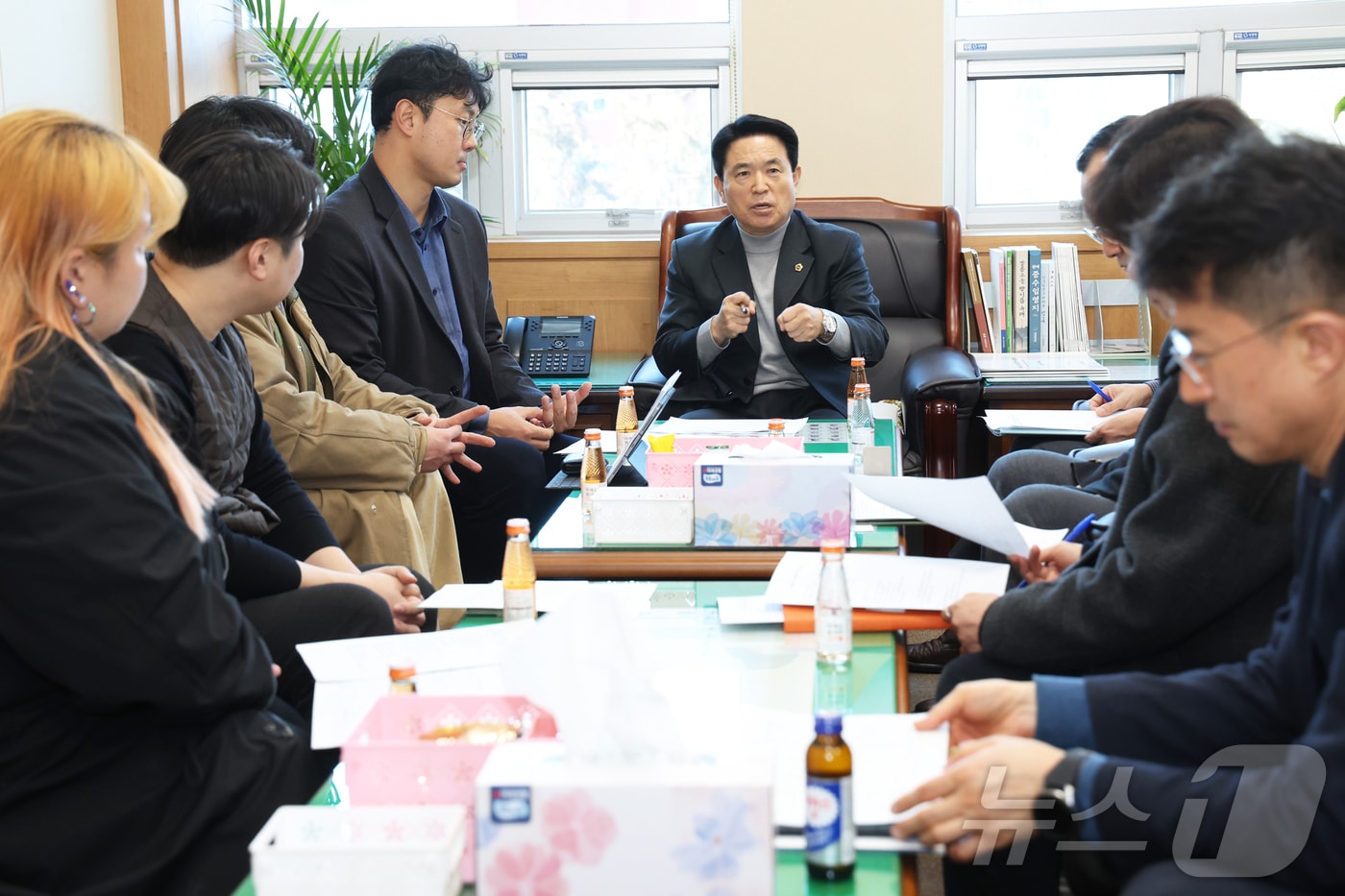 ‘강원영상산업’ 발전방안 모색 간담회.(강원도의회 사회문화위원회 제공. 재판매 및 DB금지)/뉴스1