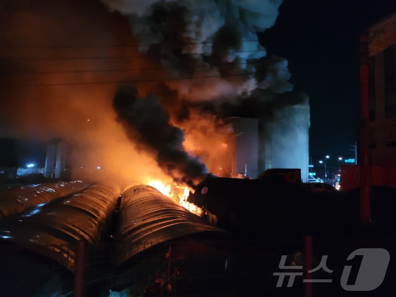 화재 현장. (경기도소방재난본부 제공. 재판매 및 DB 금지) 2025.2.18/뉴스1