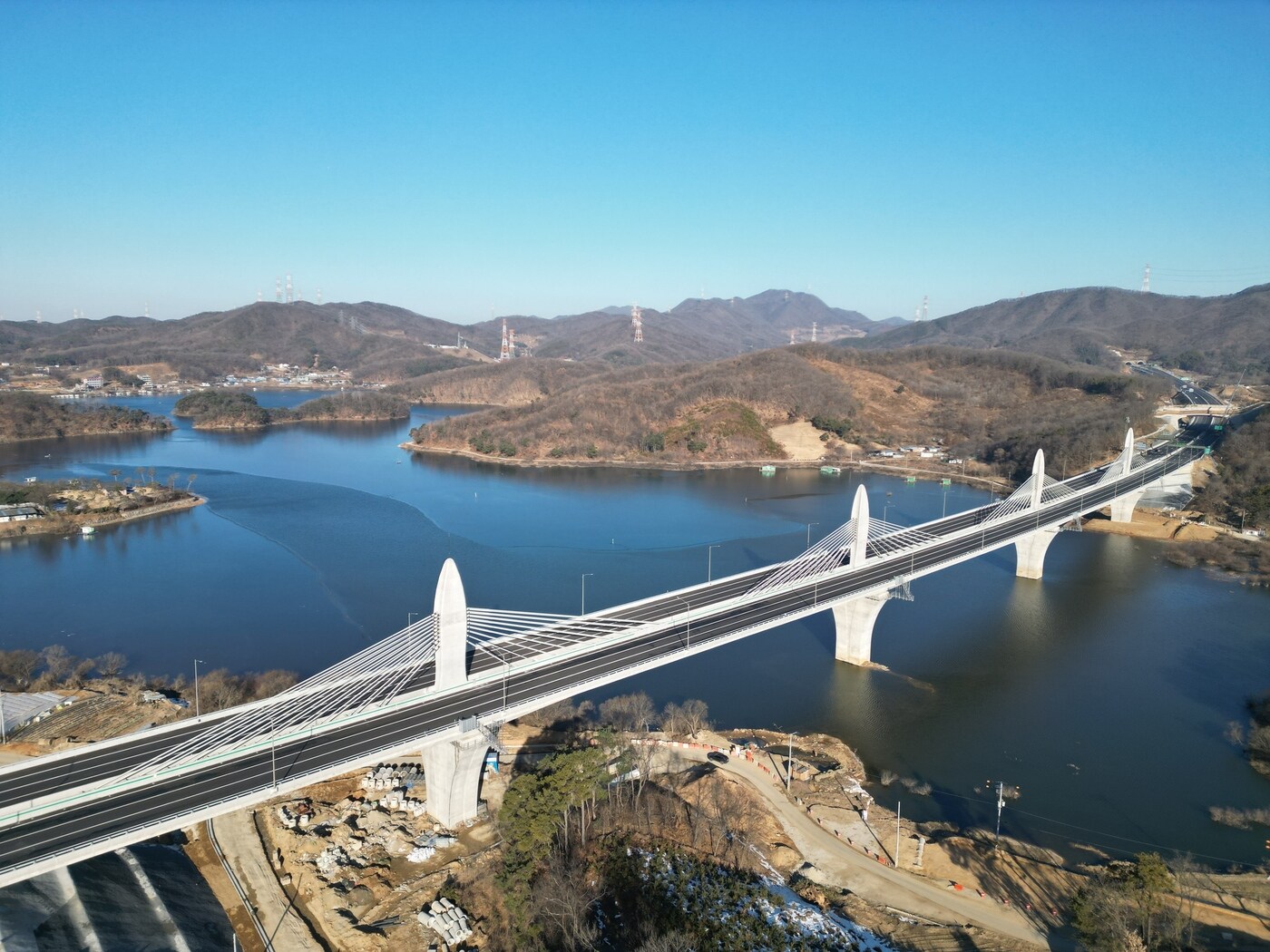 동부건설이 시공한 세종-포천선(안성~구리)  건설공사 제3공구. /동부건설 제공