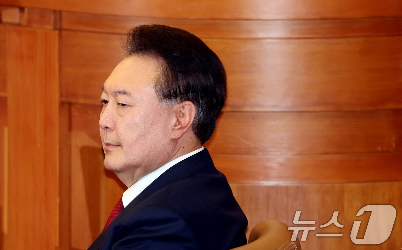 윤석열 대통령이 20일 서울 종로구 헌법재판소에서 열린 탄핵심판 10차 변론에 출석해 있다. 2025.2.20/뉴스1 ⓒ News1 사진공동취재단