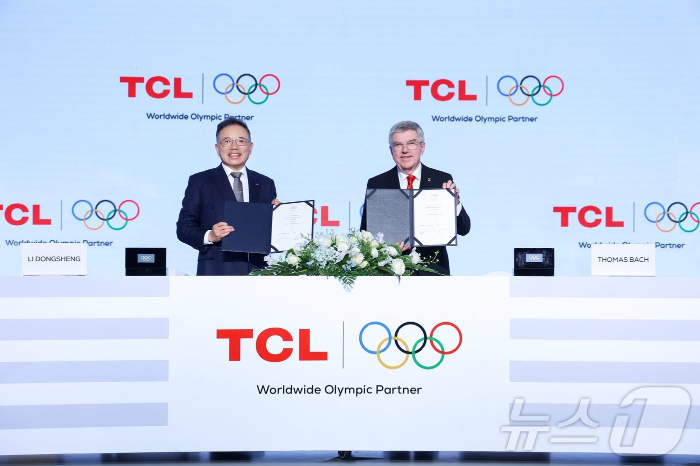 TCL이 IOC와 2032년까지 글로벌&#40;Worldwide&#41; 파트너십을 체결한다고 21일 밝혔다. &#40;사진제공 = TCL&#41; 