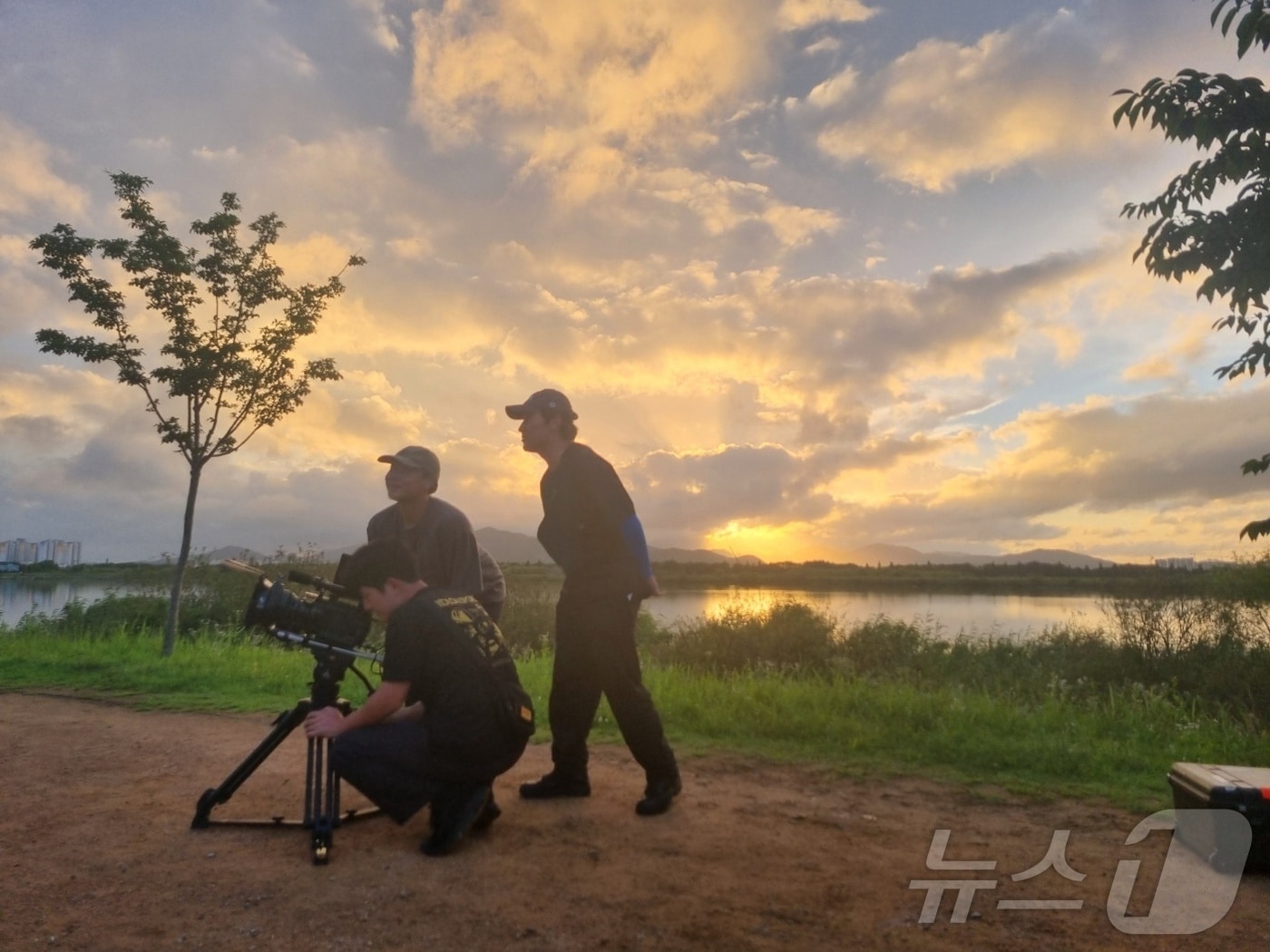 수강생들이 영화 아카데미를 통해 직접 영화를 촬영해보고 있다.(영화의전당 제공. 재판매 및 DB 금지)