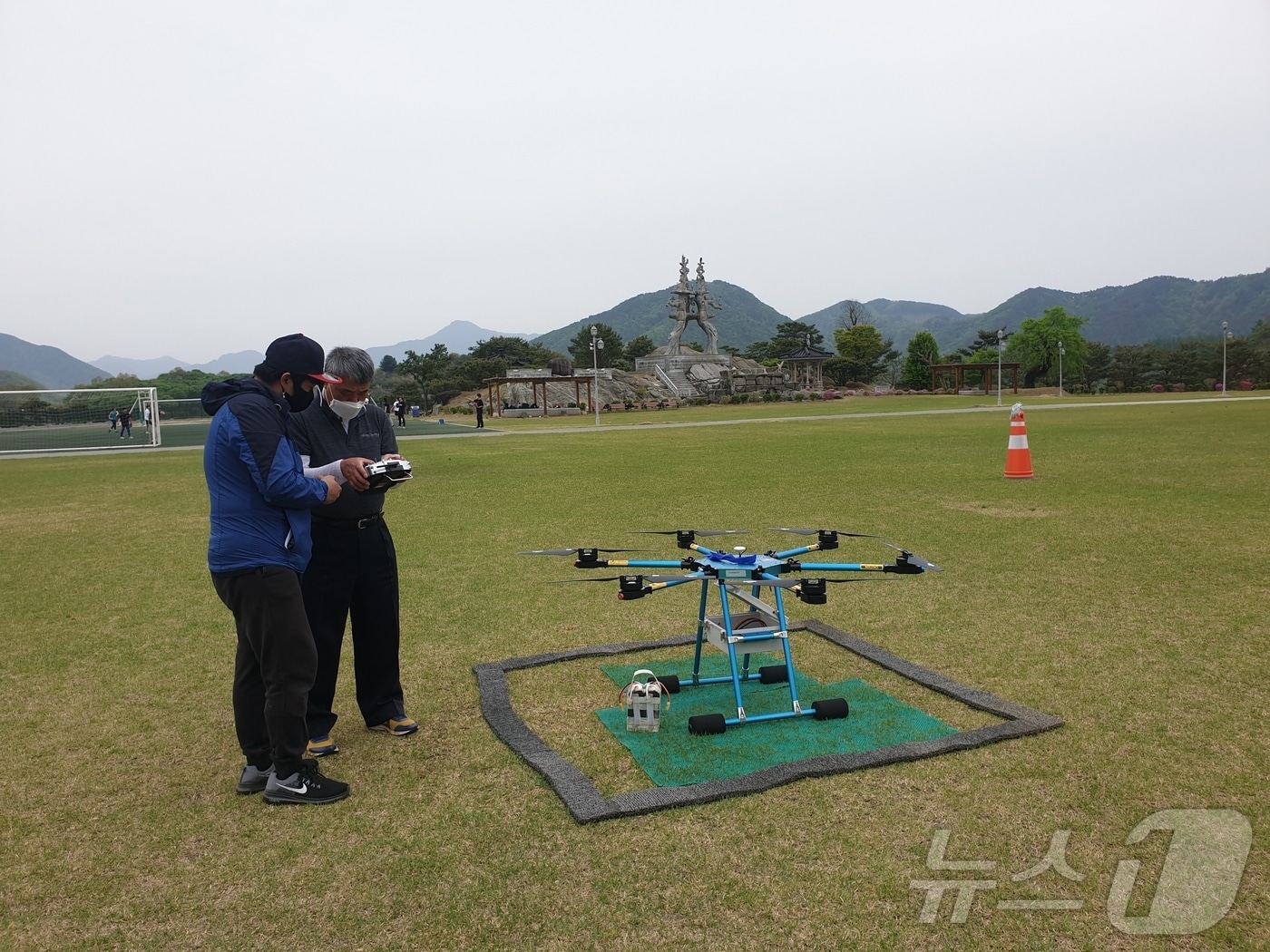 괴산군 드론 교육 모습/뉴스1