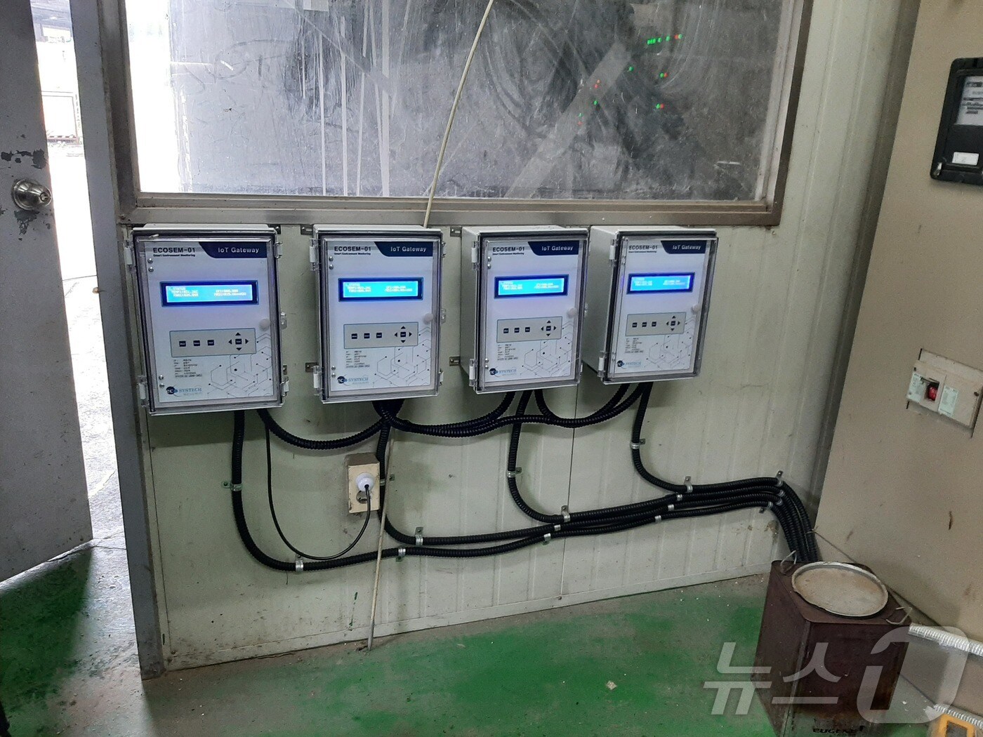 전북자치도 임실군이 대기오염물질을 배출하는 중소기업을 대상으로 사물인터넷(IoT) 설치를 지원한다.(임실군제공)2025.2.3/뉴스1