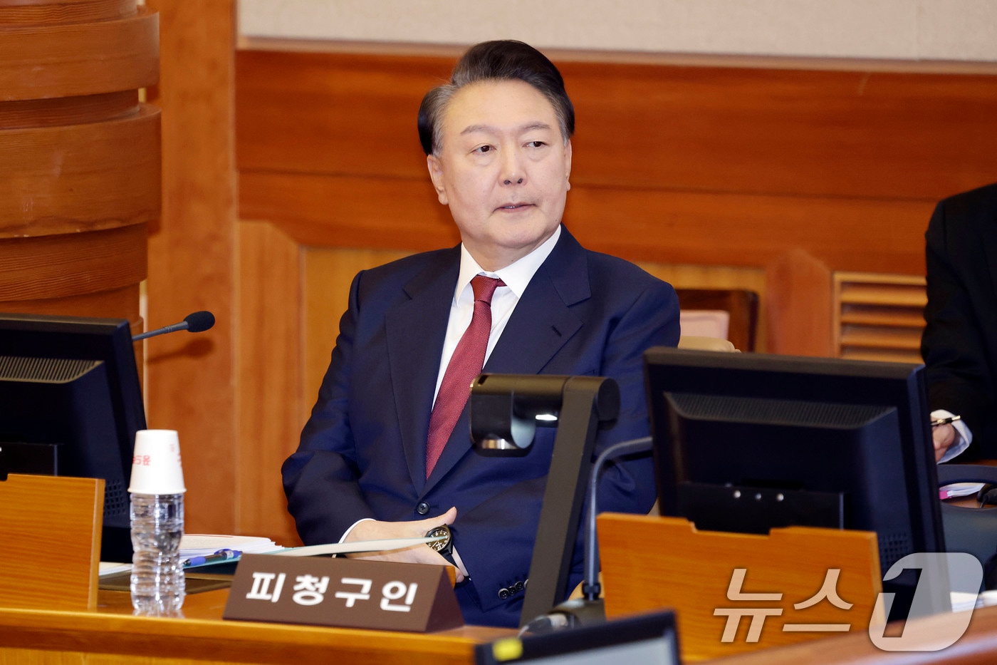 윤석열 대통령이 4일 서울 종로구 헌법재판소에서 열린 탄핵심판 5차 변론기일에 출석해 있다. 2025.2.4/뉴스1 ⓒ News1 사진공동취재단