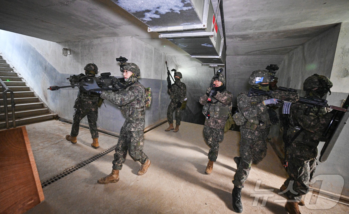 육군 장병들이 훈련하는 모습. (육군 제공. 재판매 및 DB 금지) 2025.3.17/뉴스1