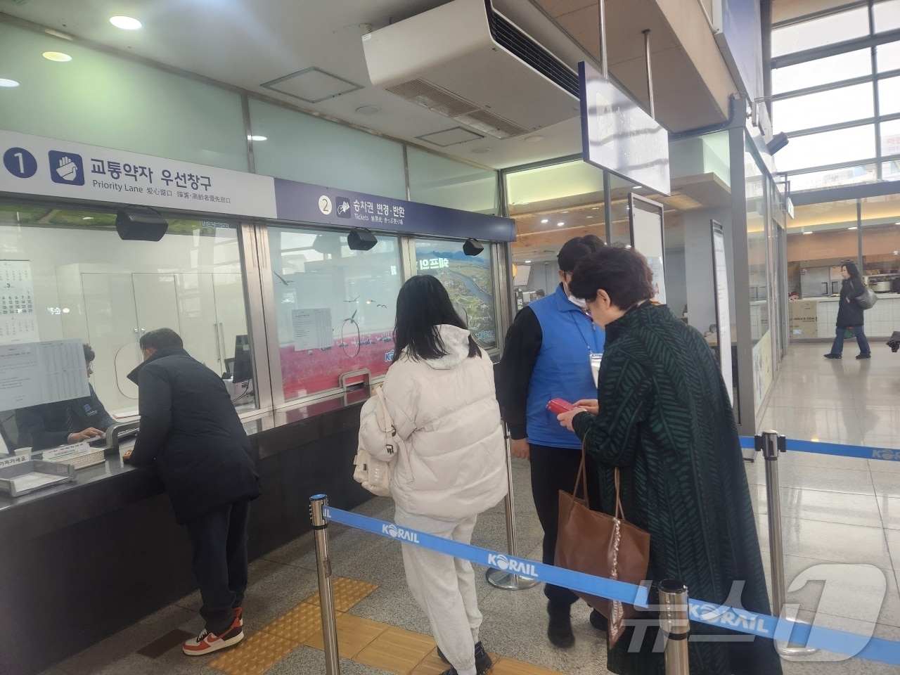 순천역 매표소 전경.(코레일 전남본부 제공. 재판매 및 DB 금지)