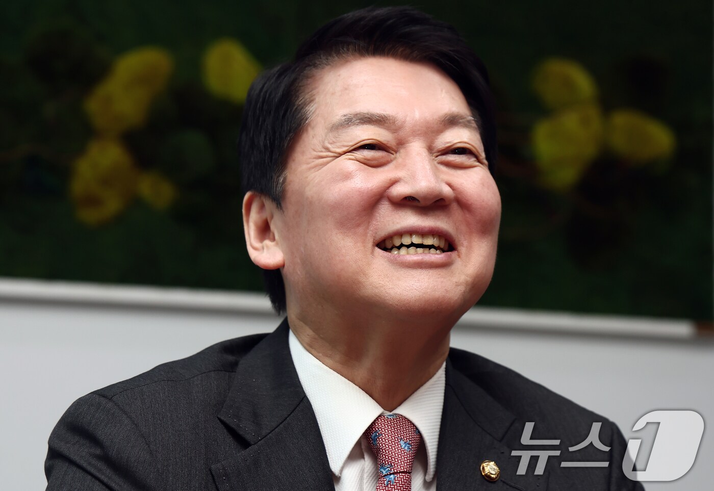 안철수 국민의힘 의원이 18일 서울 여의도 국회에서 뉴스1과 인터뷰 도중 미소를 보이고 있다. 2025.3.18/뉴스1 ⓒ News1 김민지 기자