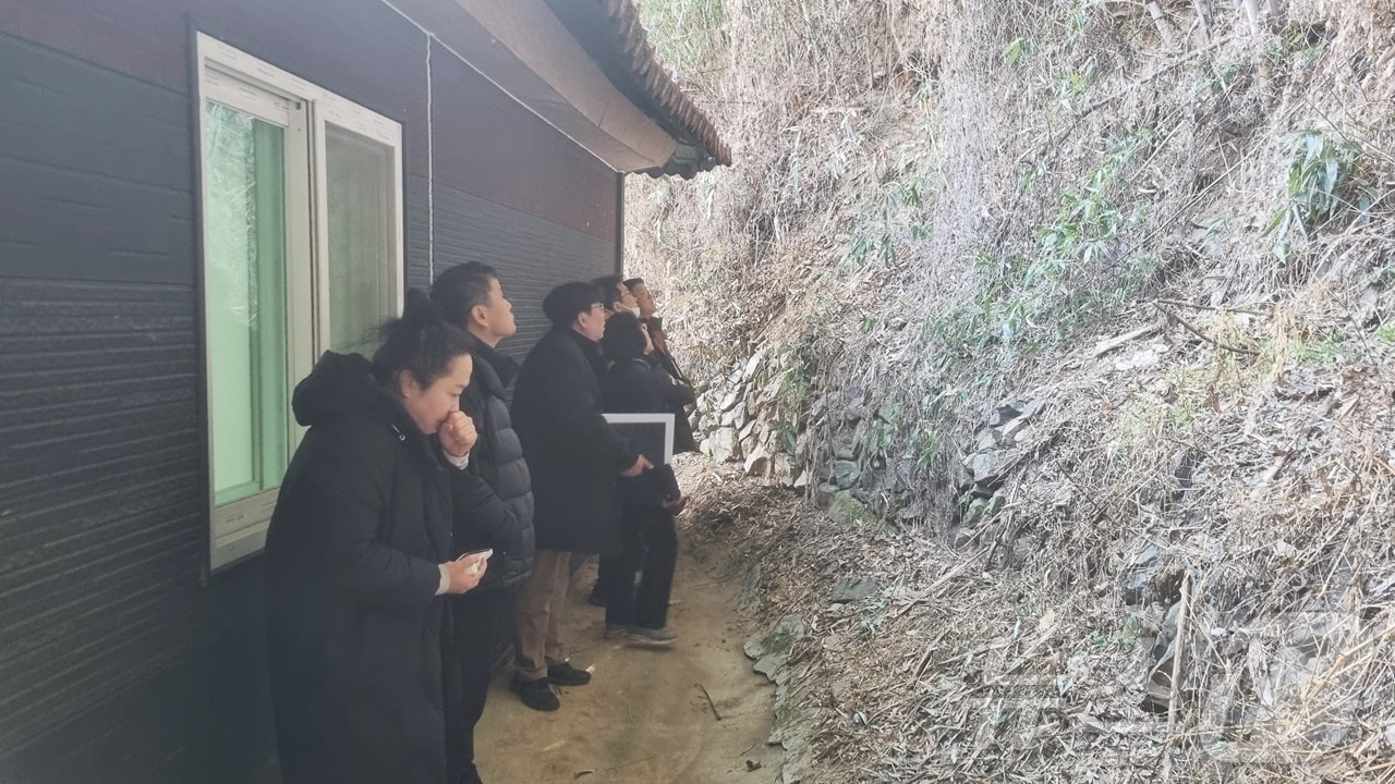 함안군 가야읍 묘사리 '토기요지Ⅱ'의 현장 조사 장면(함안군 제공. 재판매 및 DB금지).