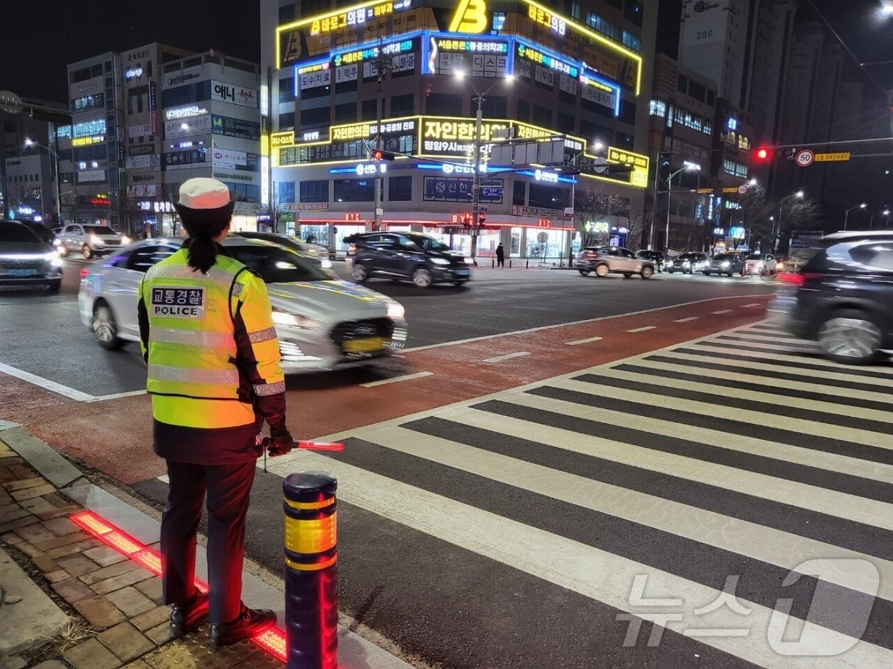 전북경찰청의 삼일절 폭주족 특별단속 모습.(전북경찰청 제공. 재판매 및 DB금지) 2025.3.2/뉴스1