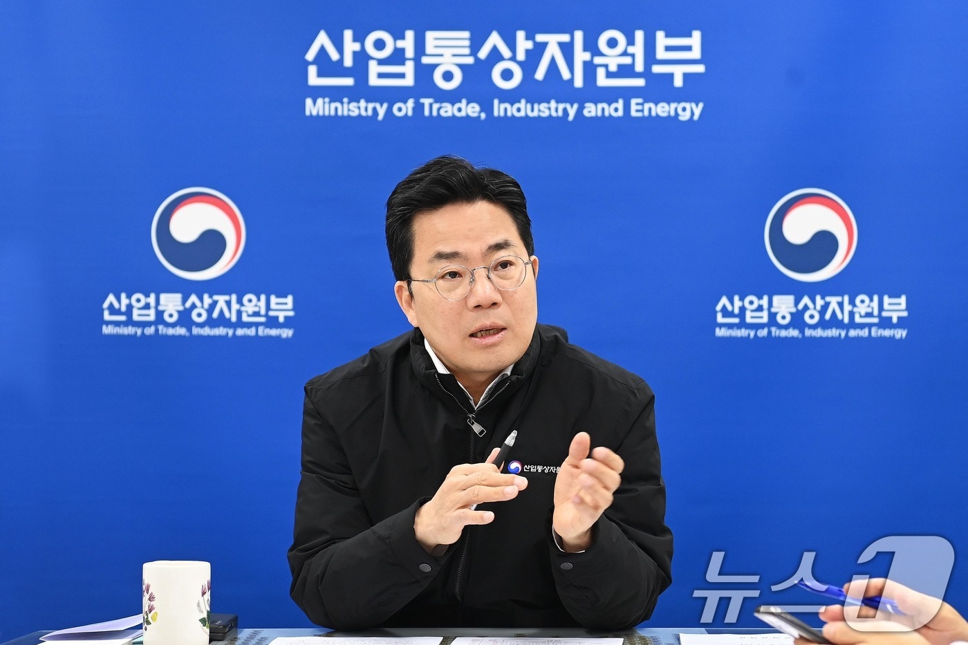 박성택 산업통상자원부 1차관이 21일 서울 종로구 정부서울청사에서 열린 &#39;2025년 3월 수출동향 점검회의&#39;에서 발언하고 있다. &#40;산업통상자원부 제공. 재판매 및 DB 금지&#41; 2025.3.21/뉴스1
