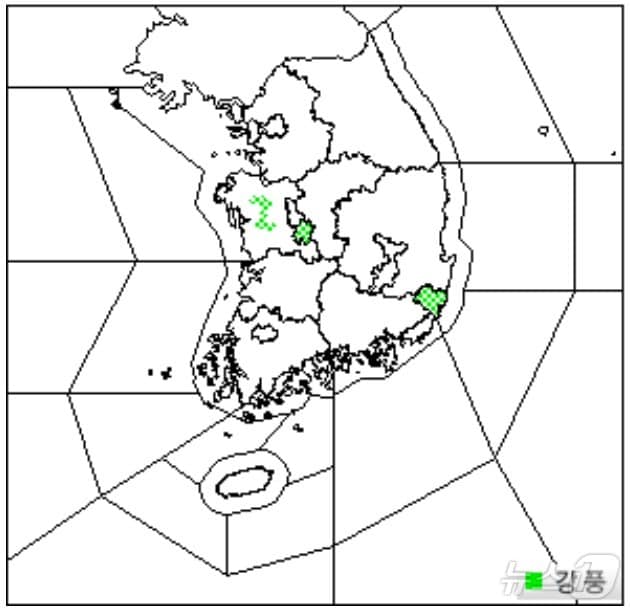 25일 오후 1시 40분 강풍 특보 발표구역. (기상청 제공. 재판매 및 DB 금지) /뉴스1