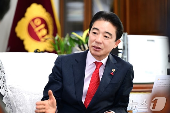 최학범 경남도의회 의장/뉴스1DB