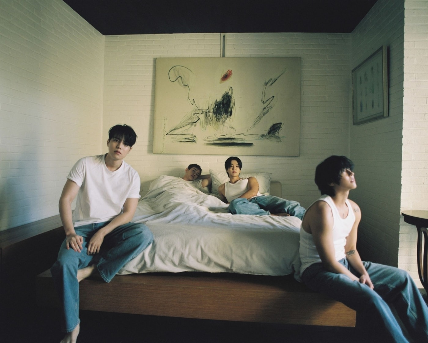 Transparent Arts(트랜스페어런트 아츠) 제공