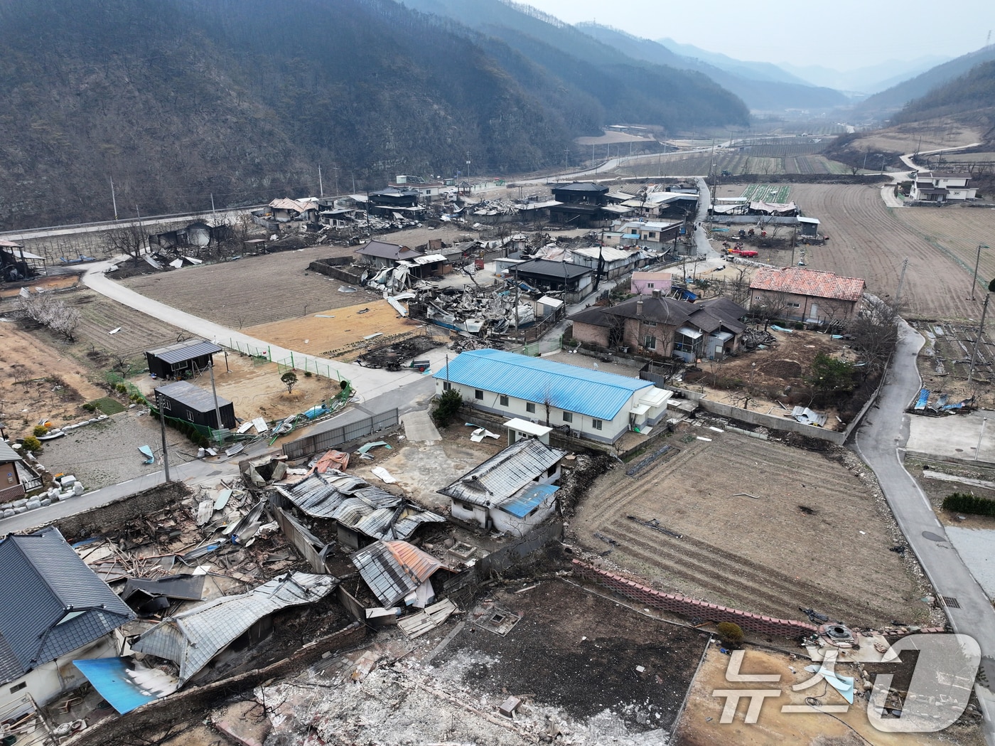 28일 안동시 임하면 마을에 산불 피해 흔적이 남아있다. 2025.3.28/뉴스1 ⓒ News1 이승배 기자