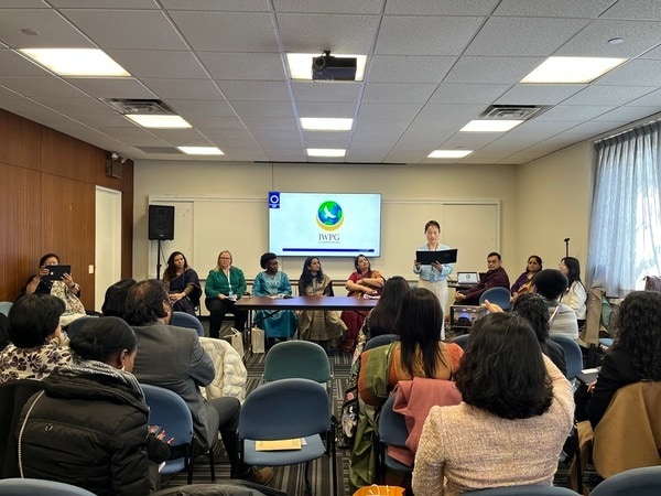 박수진 글로벌국장이 CSW 69차 인도발전재단&#40;IDF&#41; 주최 행사에서 &#39;여성평화교육&#39;을 주제로 발표하고 있다. / 사진=㈔세계여성평화그룹&#40;IWPG&#41; 제공