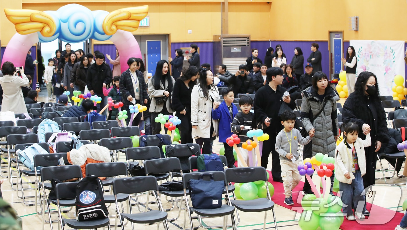 초등학교 입학식(사진은 기사 내용과 무관함) / 뉴스1 