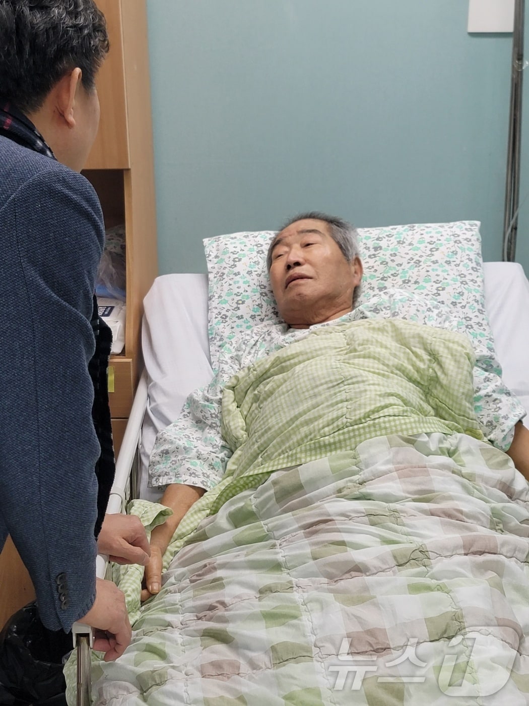 배성서 전 감독이 5일 별세했다. 사진은 지난 2월 투병 중이던 고인의 생전 모습. (일구회 제공)