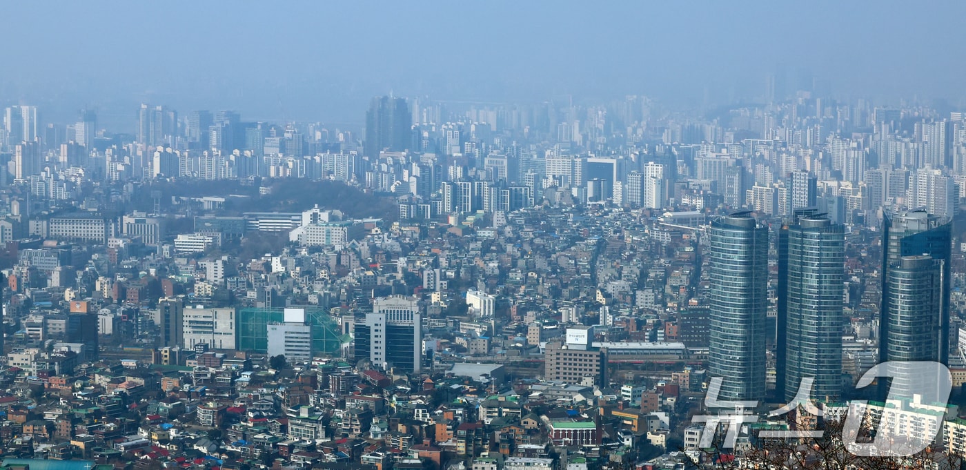 토허제 해제 후 서울 집값 불안감 고조! 금융당국, 지역별 대출 관리 강화