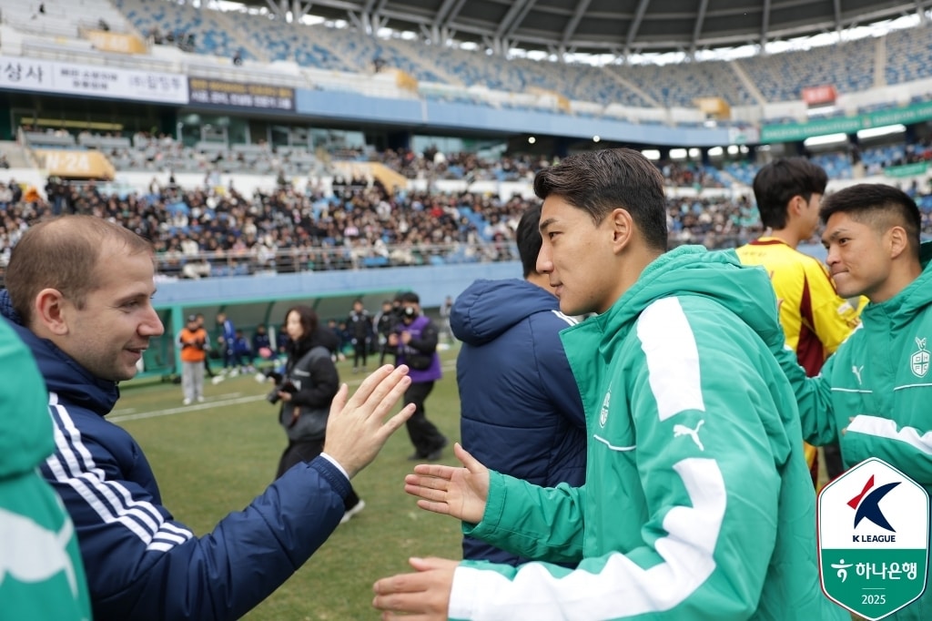 울산과 대전이 시즌 두 번째 맞대결을 펼친다. 지난해 울산에서 뛰었던 대전 공격수 주민규가 적으로 문수구장을 찾는다. (한국프로축구연맹 제공)