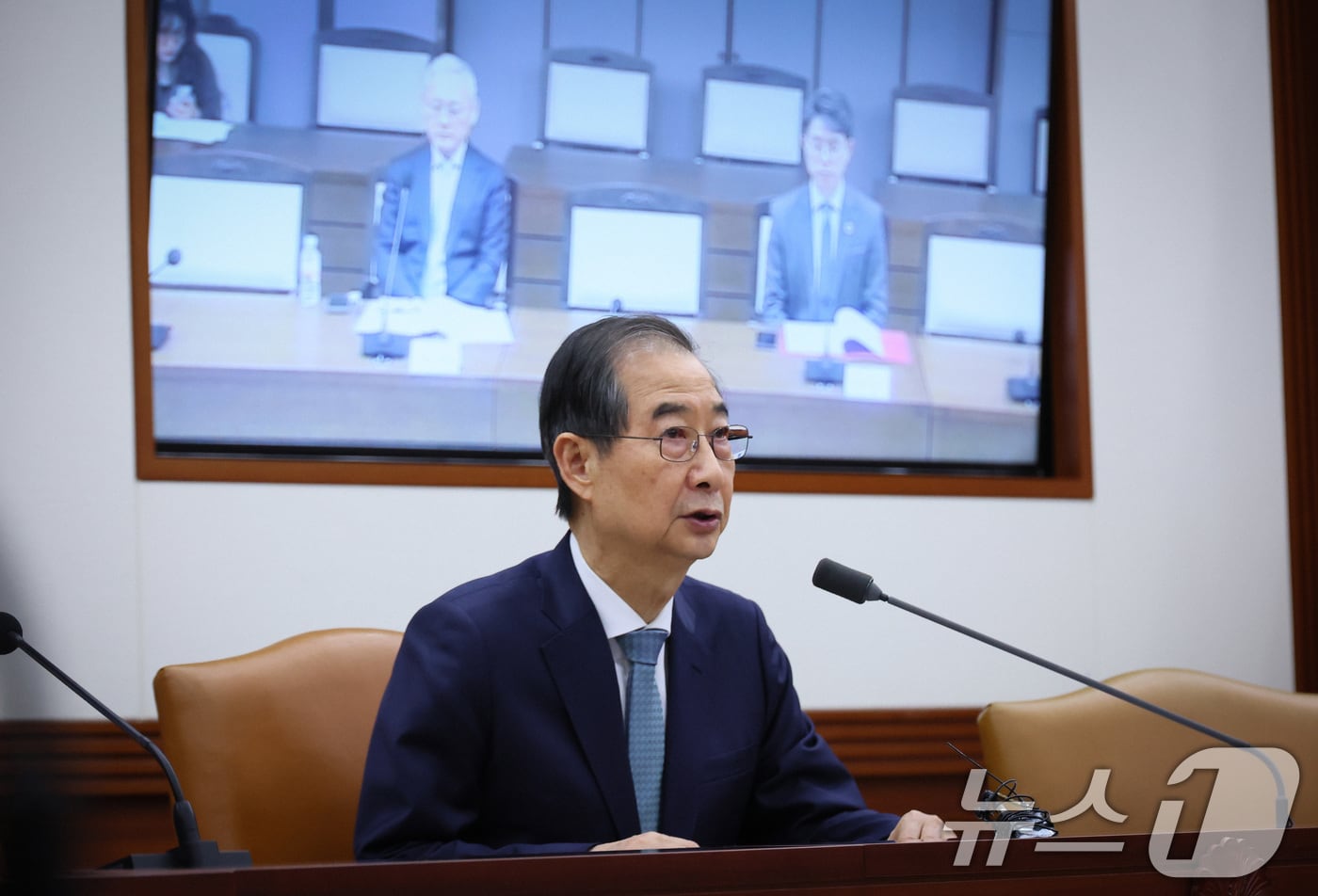 한덕수 대통령 권한대행 국무총리가 10일 서울 종로구 정부서울청사에서 열신 국정현안관계장관회의에서 발언을 하고 있다. (총리실 제공, 재판매 및 DB 금지) 2025.4.10/뉴스1 ⓒ News1 임세영 기자