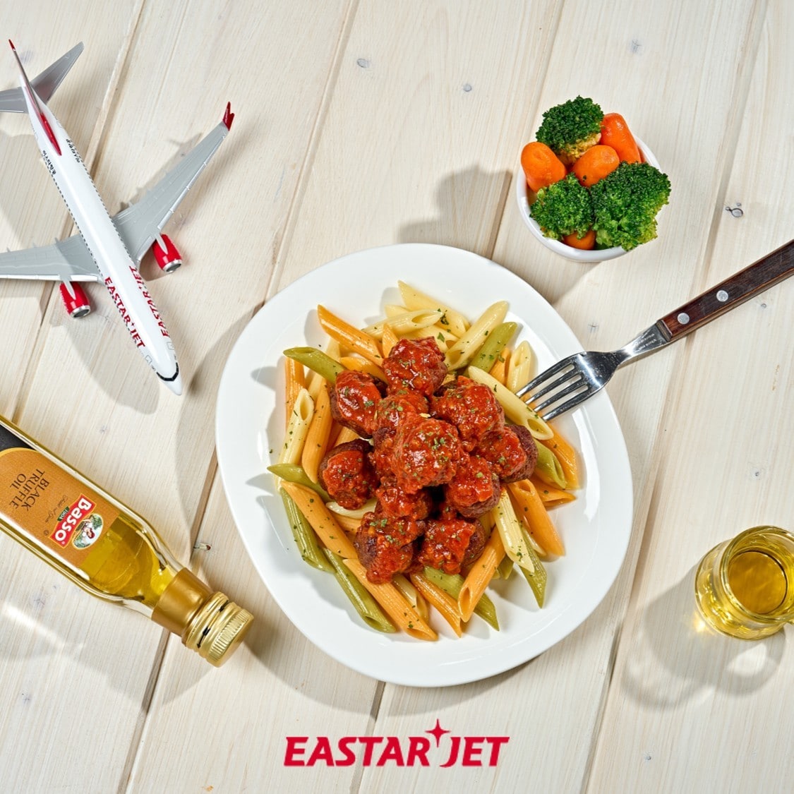 이스타항공이 출시한 베저테리언용 사전 주문 기내식 '라구미트볼 펜네파스타'의 모습(이스타항공 제공). 2025.04.11.