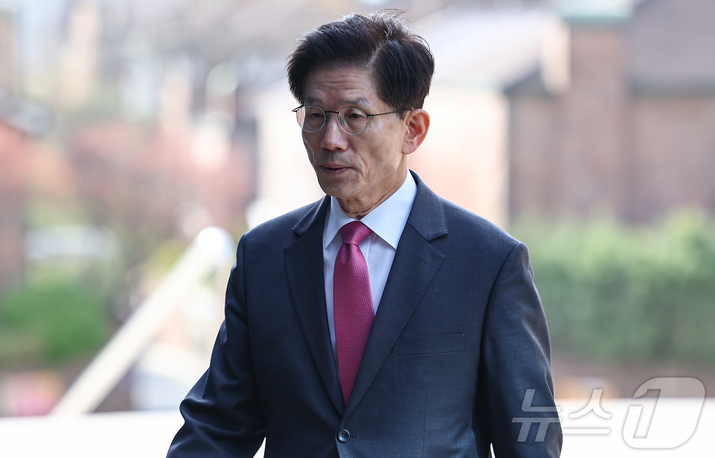 대선 출마를 선언한 김문수 전 고용노동부 장관이 13일 오전 서울 서초구 온누리교회에서 열린 예배에 참석하고 있다. 2025.4.13/뉴스1 ⓒ News1 김도우 기자
