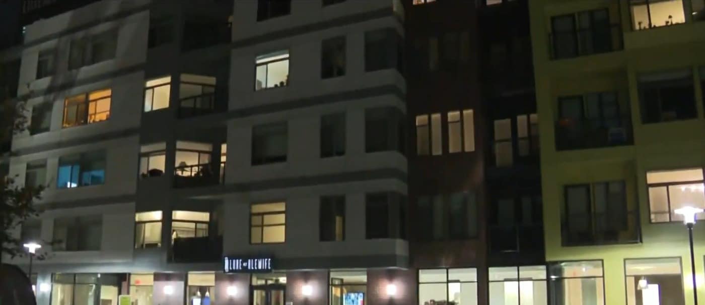 성매매가 이뤄진 미국 매사추세츠주 케임브리지시 하버드대 근처의 한 고급 아파트. (CBS방송 유튜브 갈무리)
