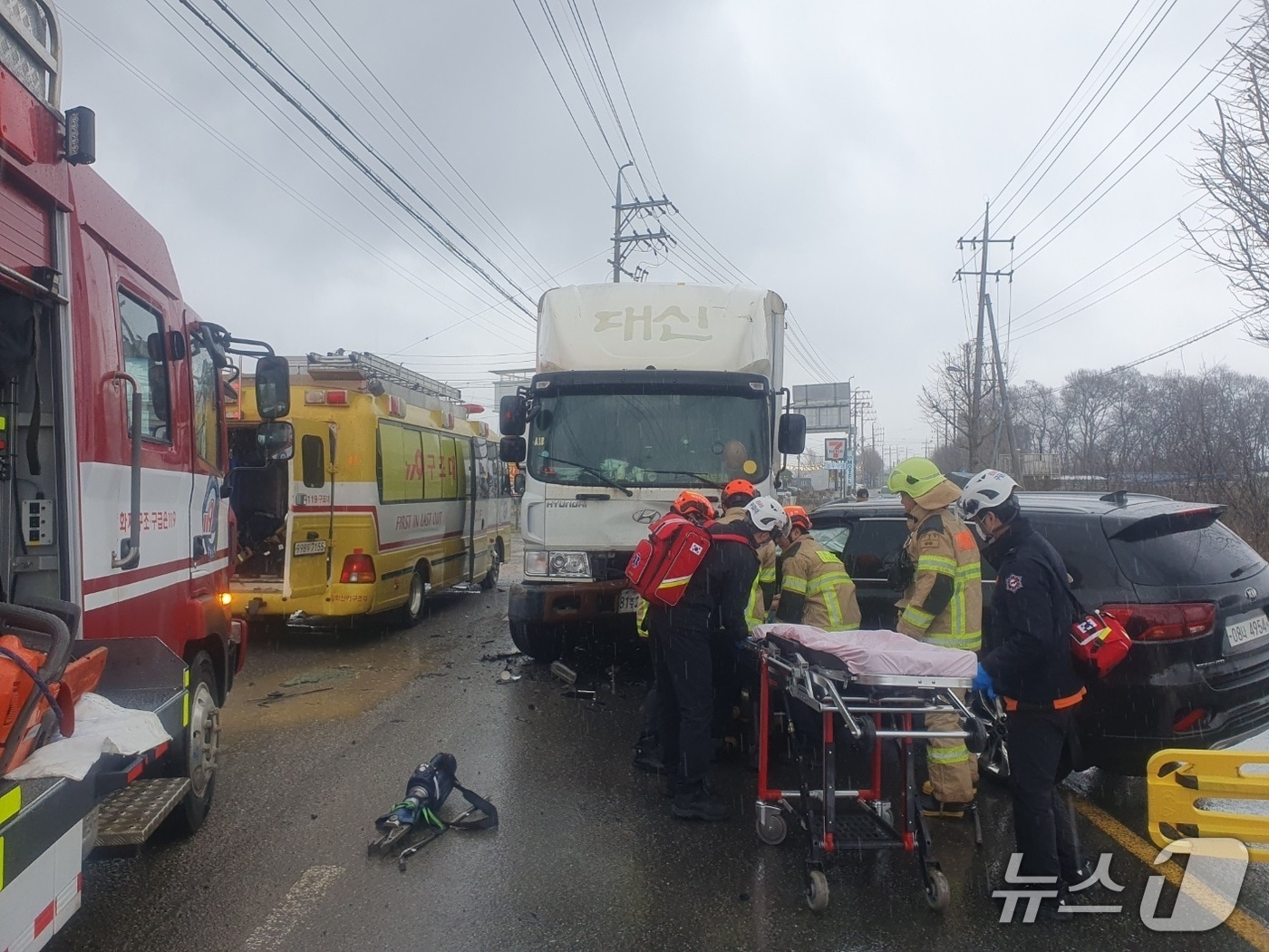 사고현장(인천소방본부 제공.재판매 및 DB금지)