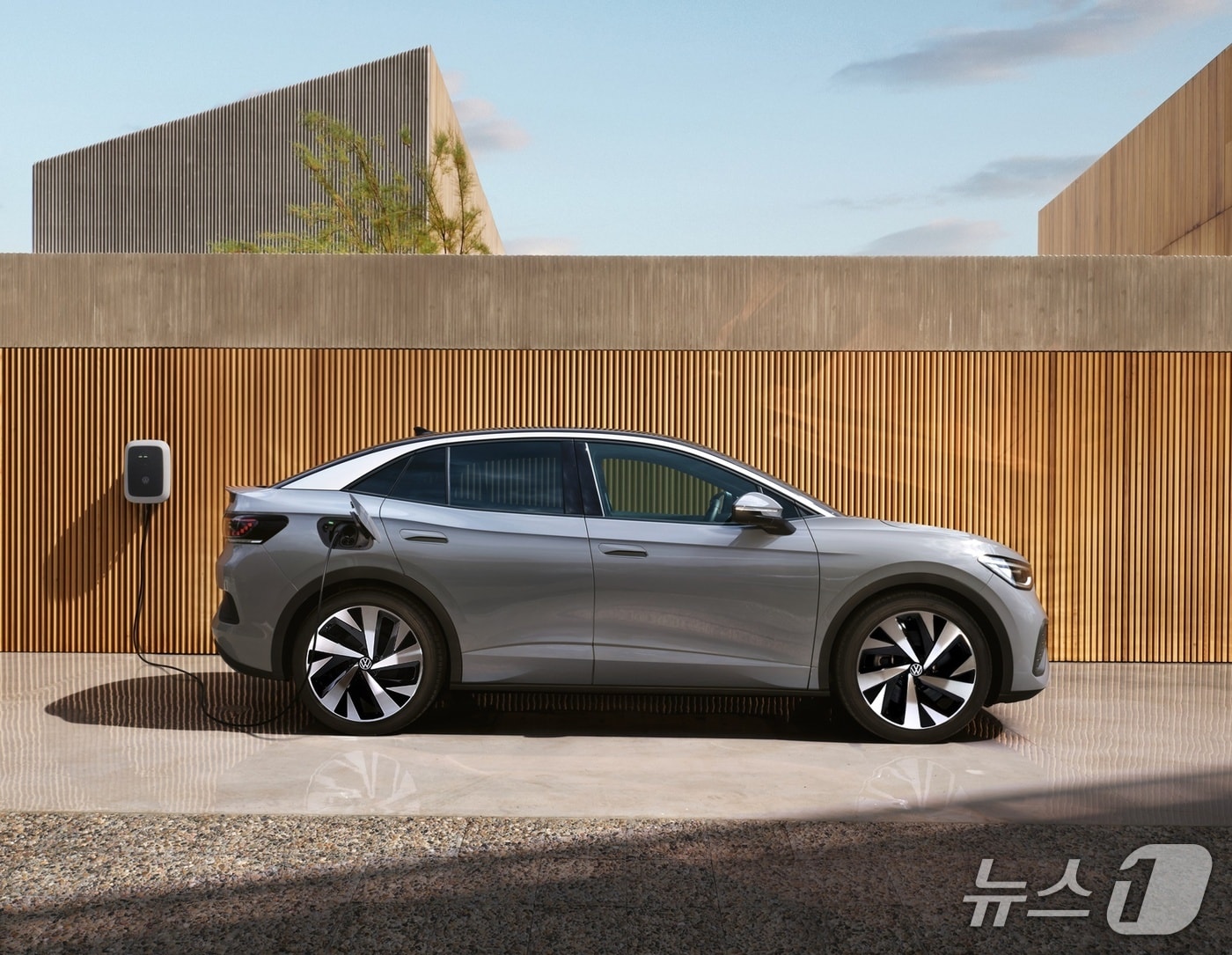 폭스바겐의 쿠페형 전기 SUV 'ID.5'.(폭스바겐 제공) 