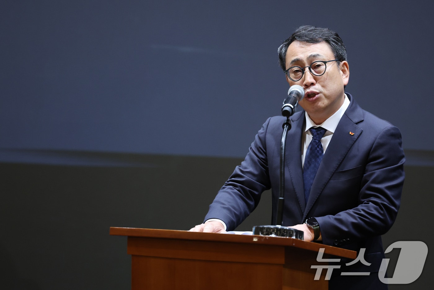SKT 해킹 사태, '복제폰 금융사기' 최악 시나리오 우려