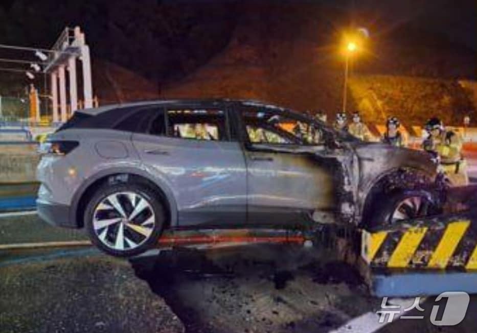 화재 현장. (경기도소방재난본부 제공. 재판매 및 DB 금지) 2025.4.27/뉴스1