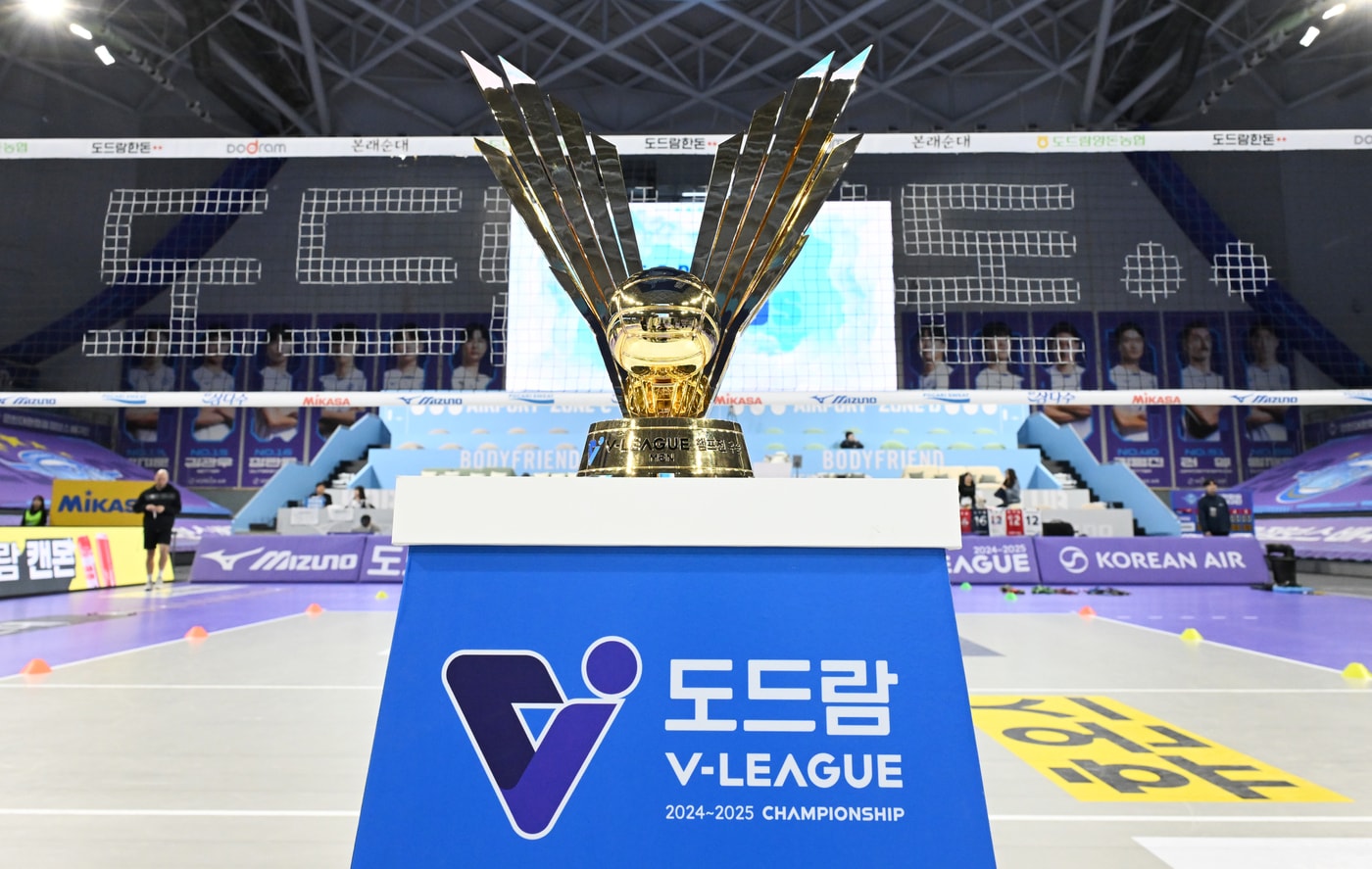 한국배구연맹이 새로운 타이틀 스폰서 공개 모집을 한다. (한국배구연맹 제공)