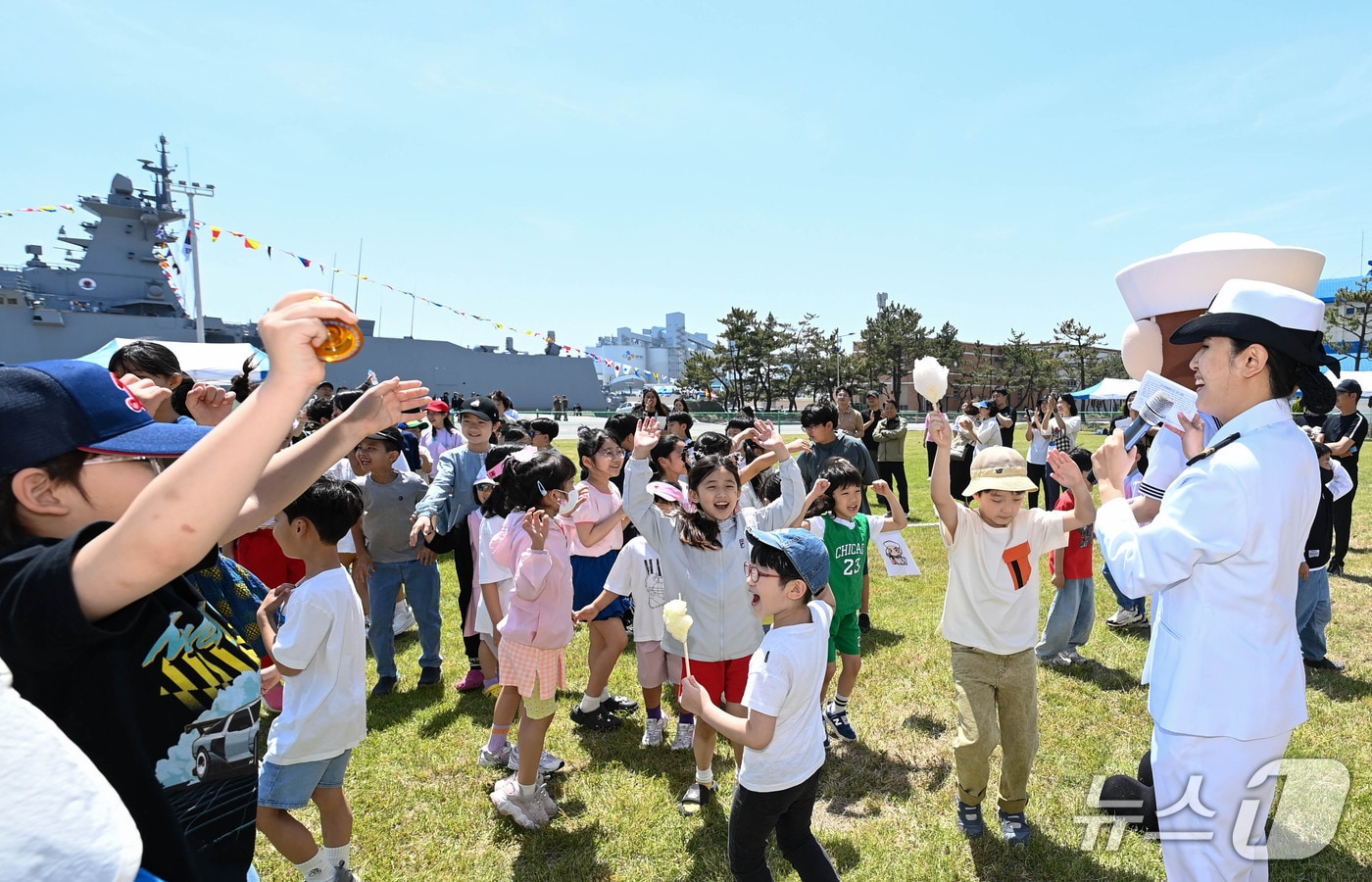 지난해 해군1함대사령부 부대개방행사.(1함대 제공공, 재판매 및 DB 금지) 2025.4.28/뉴스1