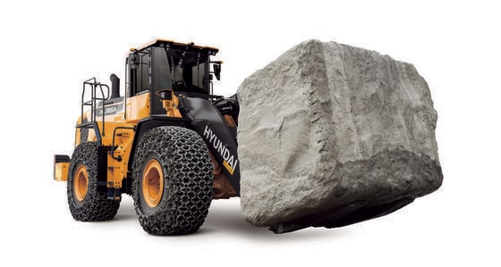   HD현대건설기계가 4월 튀르키예에서 출시 예정인 블록 핸들러 신제품(HD현대건설기계 제공)