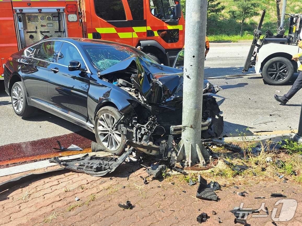 강원 원주 무실동 교통사고 현장.&#40;원주소방서 제공, 재판매 및 DB금지&#41; 