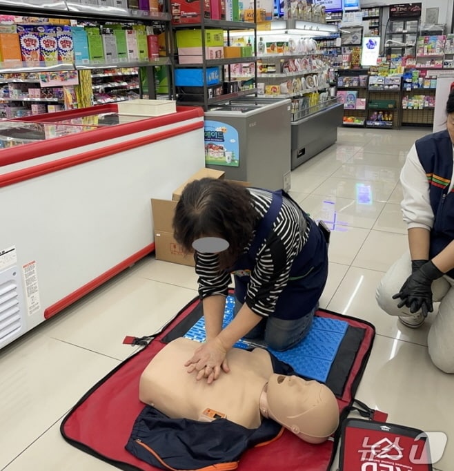 자동심장충격기(AED).(인천 서구 제공.재판매 및 DB금지)