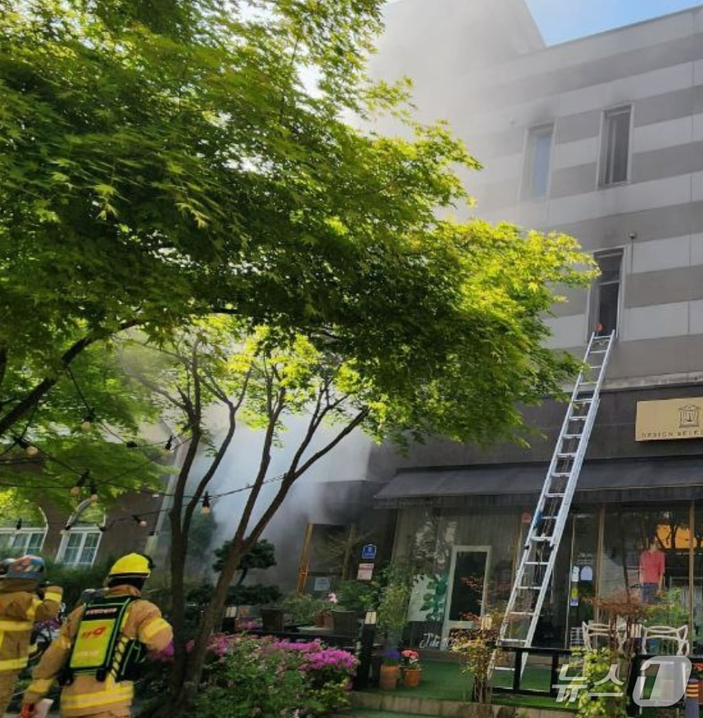 화재 현장.&#40;경기도소방재난본부 제공, 재판매 및 DB 금지&#41;