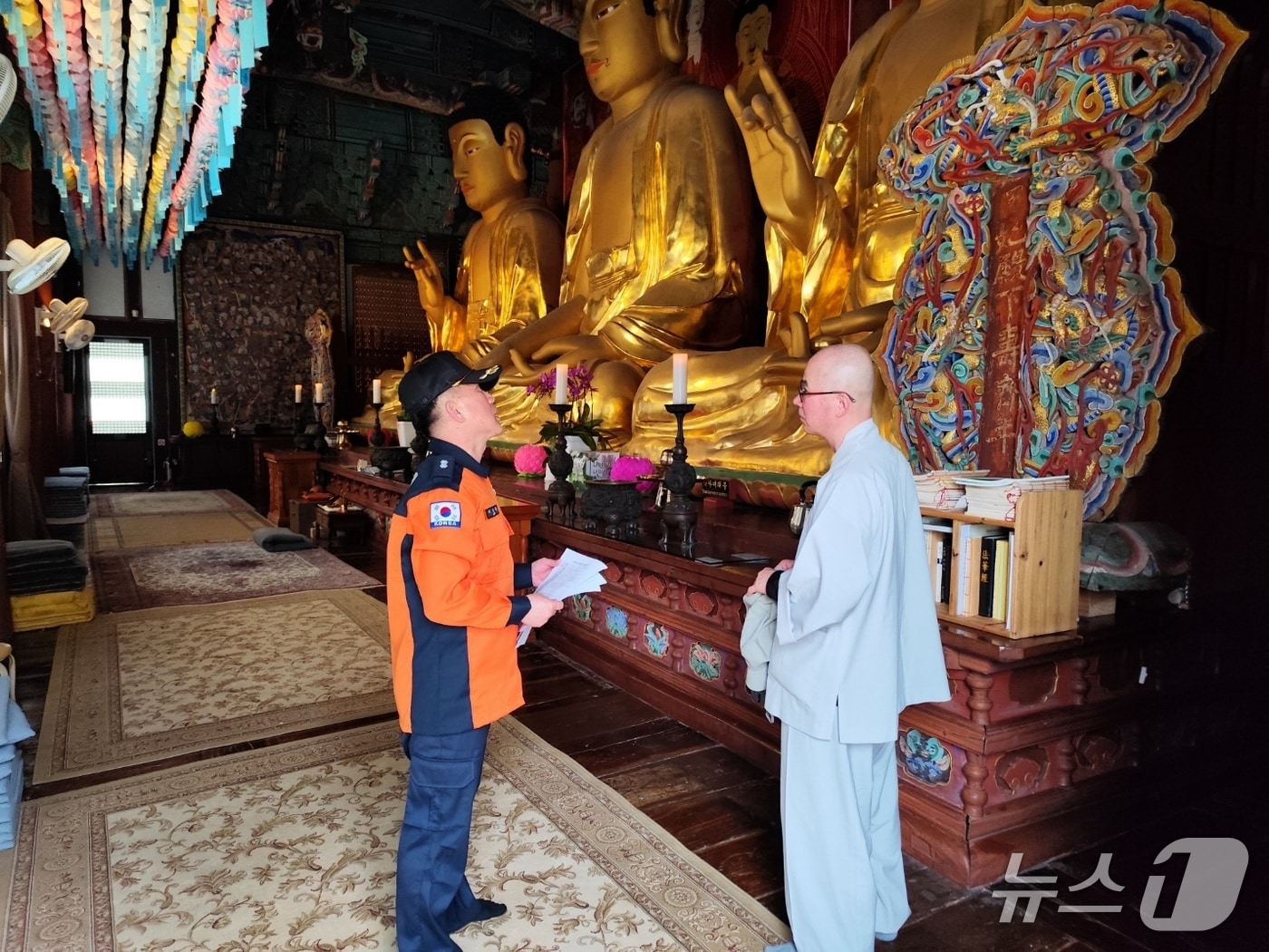 전북자치도소방본부는 내달 2일부터 6일까지 부처님 오신 날 대비 특별경계근무에 돌입한다고 30일 밝혔다.(전북소방 제공. 재판매 및 DB금지)