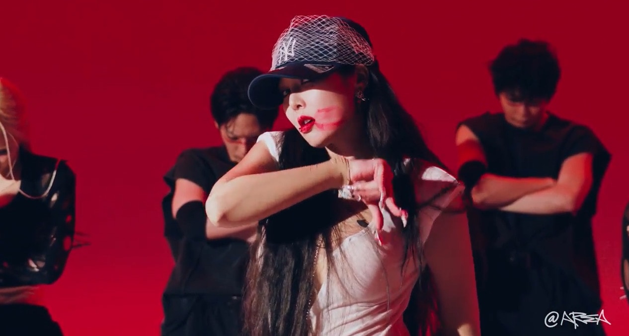 현아 '못' 뮤직비디오 영상 갈무리