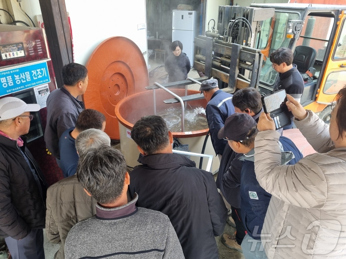 강릉시, 벼 종자 친환경 온탕소독 기술보급 사업 추진.&#40;강릉시 제공, 재판매 및 DB 금지&#41; 2025.4.7/뉴스1